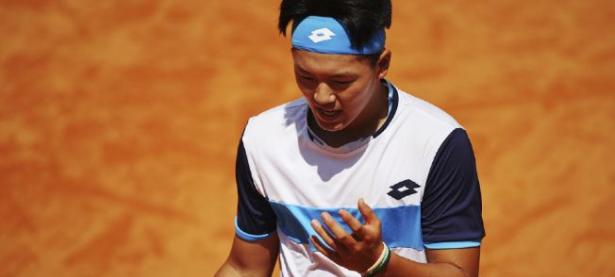  科维托娃回归赛场，连败首场状态亮眼，中国队观众沸腾！